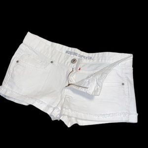 🍎PICK 6🍎White Denim Tattered Hem Shorts Size 11